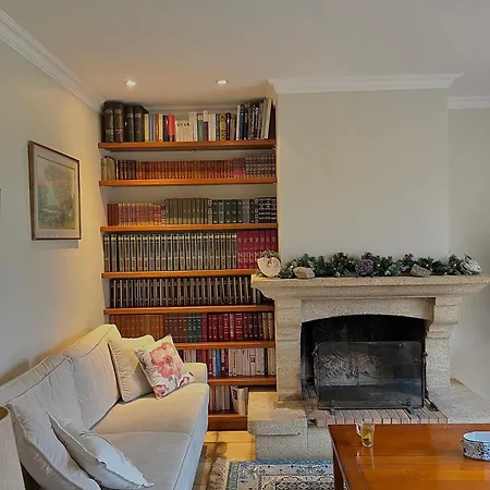 Tatil Evi Maison Jeanne Dommartin (Rhone)