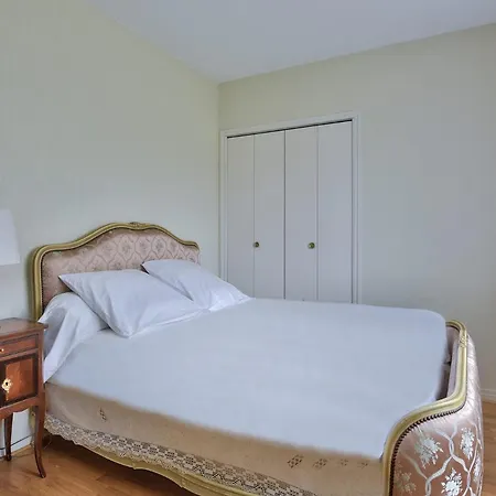 Tatil Evi Maison Jeanne Dommartin (Rhone)